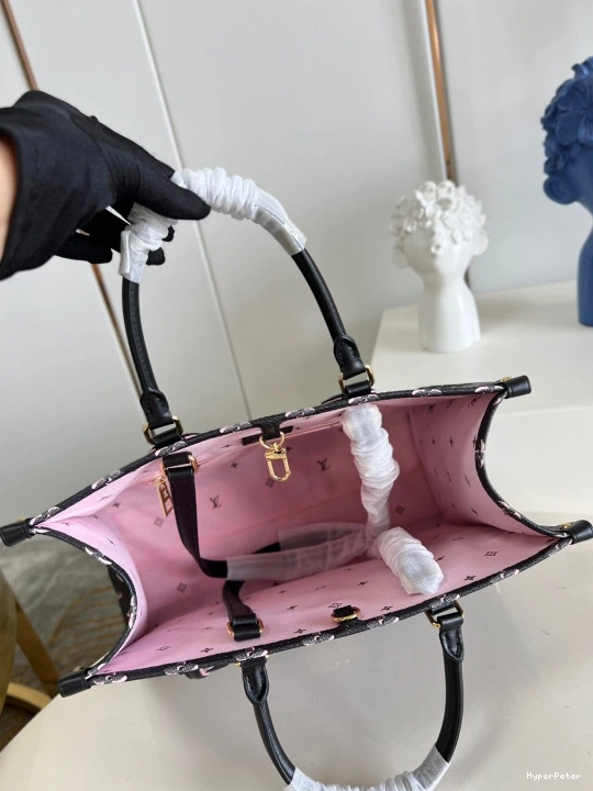 LOUIS VUITTON ONTHEGO 0817